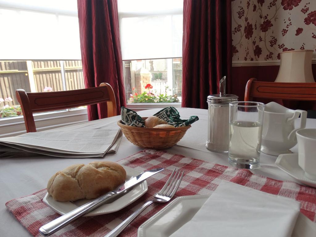 Bed and Breakfast The Corner House Лоустофт Екстер'єр фото